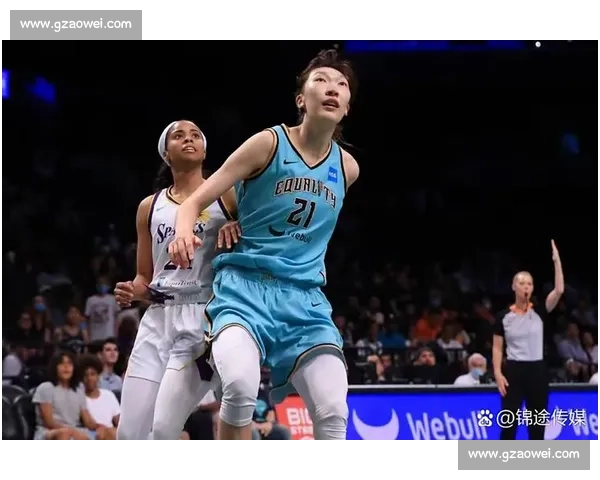 山猫对决洛杉矶火花WNBA焦点之战点燃赛季新悬念 山猫对决洛杉矶火花WNBA焦点之战点燃赛季新悬念